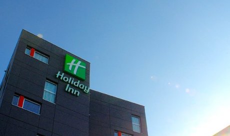 Facade Holiday Inn